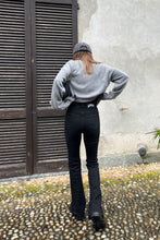 Load image into Gallery viewer, Skinny Jeans &quot;Flare&quot; black

